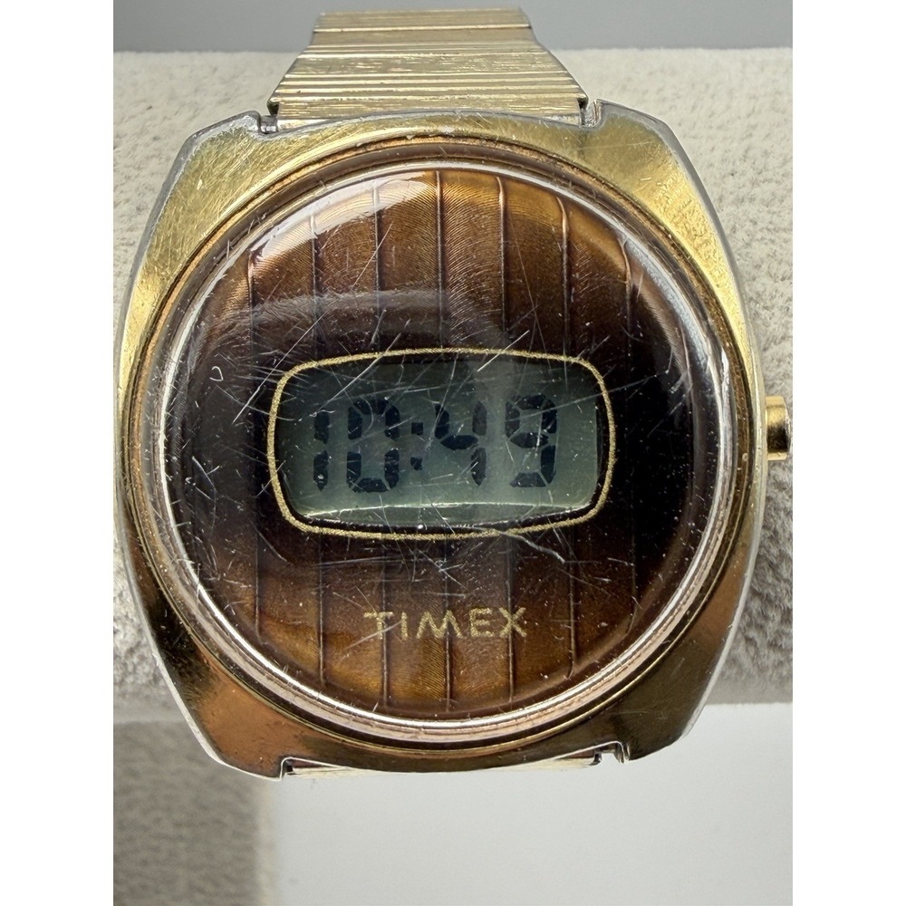 Timex Mens Vintage Digital Watch New Battery 36MM 6.5" Stretch Band